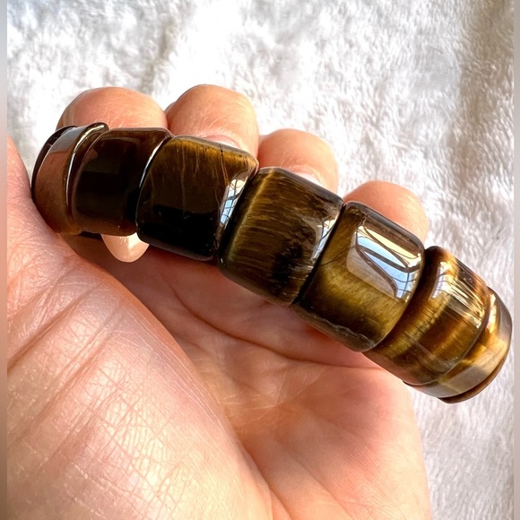 Courage Tiger Eye 12 mm Bead Mala Style Bracelet - Picture 3 of 6